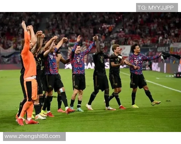 拜仁对巴萨比赛前瞻及比分预测分析，谁将笑到最后