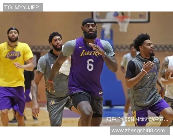 重庆篮球队的耐力揭秘：从训练到比赛的全景探索与深度剖析